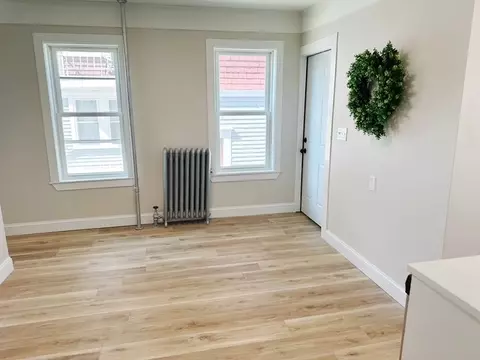Living - 31 Fairlawn Ave, Woonsocket, RI 02895 photo 5 of 5