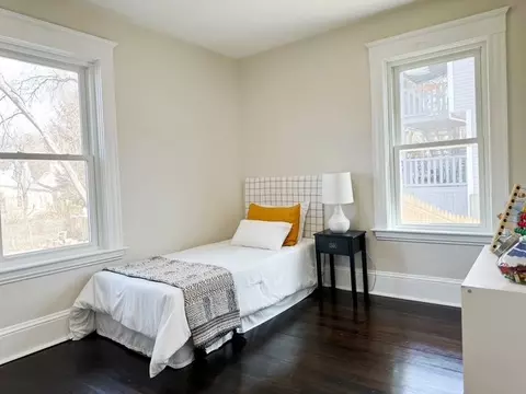 Bedroom - 31 Fairlawn Ave, Woonsocket, RI 02895 photo 3 of 6