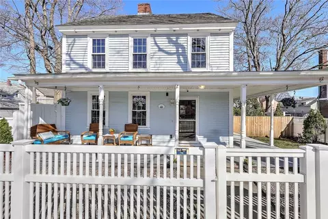 Exterior - 92 Water St, Warren, RI 02885 photo 2 of 7
