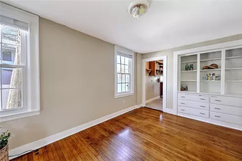 Living - 92 Water St, Warren, RI 02885 photo 2 of 4