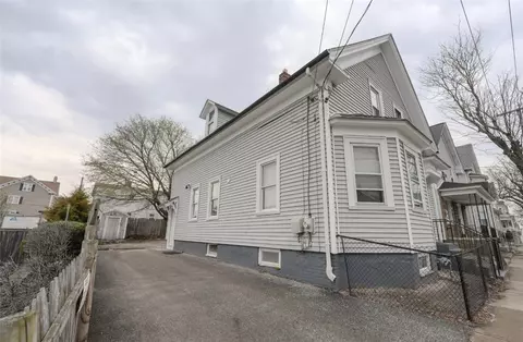 174 Silver Spring St, Providence, RI 02904