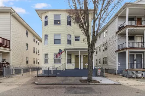 28 Osborn St, Providence, RI 02908