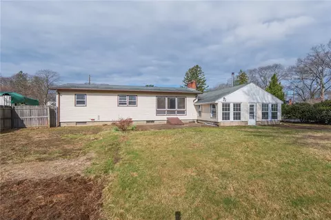 Exterior - 114 Covington Dr, Warwick, RI 02886 photo 3 of 6