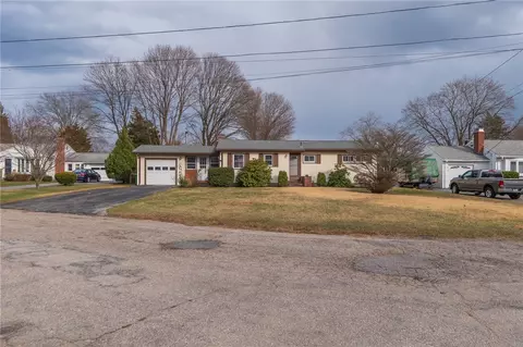 Other - 114 Covington Dr, Warwick, RI 02886 photo 2 of 9