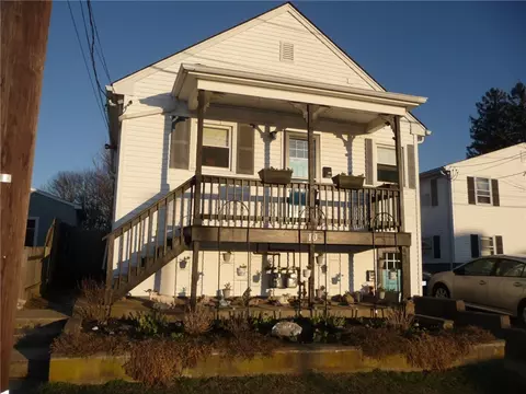 10 County St, East Providence, RI 02914