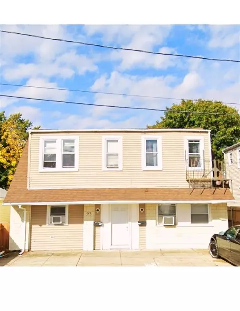 93 Stanton St, Providence, RI 02909