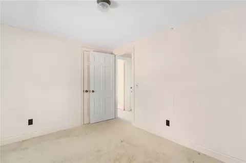 865 Main Ave, Warwick, RI 02886 photo 28