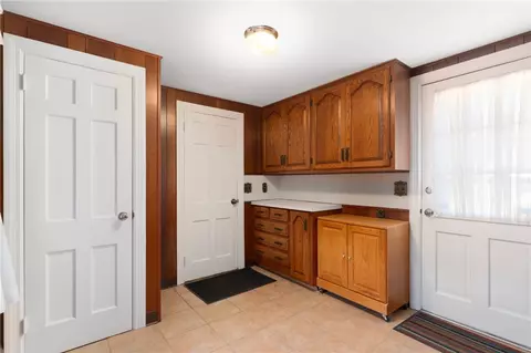 865 Main Ave, Warwick, RI 02886 photo 19