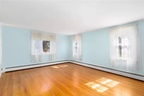 865 Main Ave, Warwick, RI 02886 photo 7