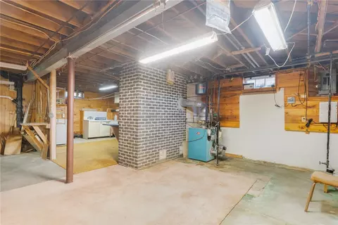 865 Main Ave, Warwick, RI 02886 photo 32