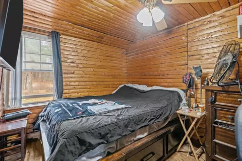 Bedroom - 20 Echo Rd, Glocester, RI 02814 photo 1 of 2