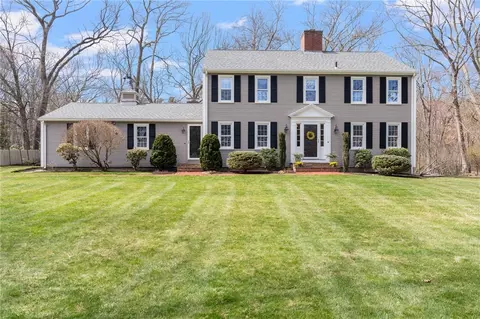 302 Kent Dr, East Greenwich, RI 02818