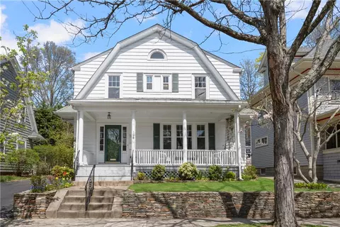 198 University Ave, Providence, RI 02906