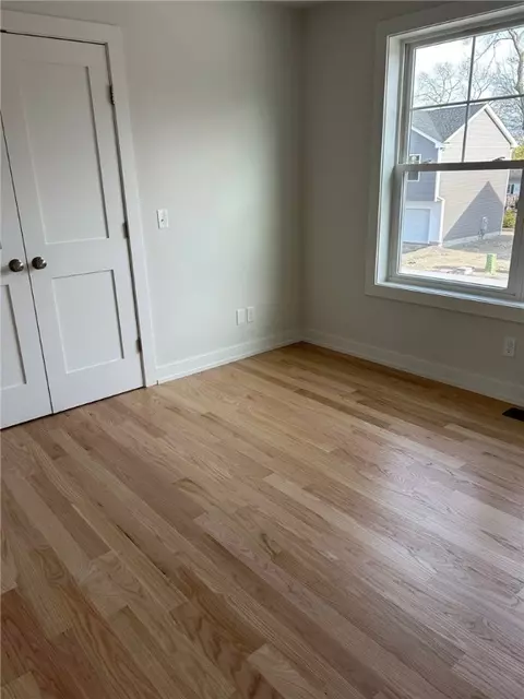 Bedroom - 6 Red Maple Ln, Warwick, RI 02886 photo 2 of 3