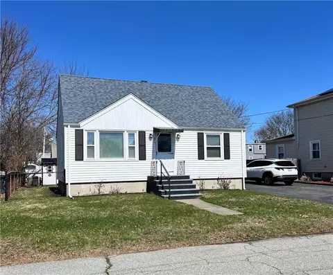 44 Tab Ave, East Providence, RI 02914