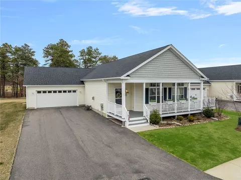 150 Driver Ln, South Kingstown, RI 02879