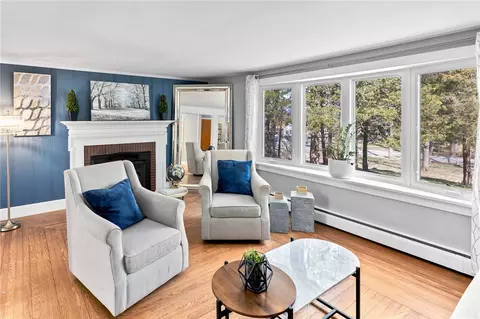 Living - 749 Commonwealth Ave, Warwick, RI 02886 photo 2 of 2