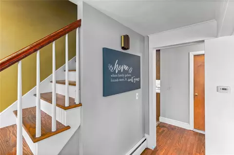 Entry Way - 749 Commonwealth Ave, Warwick, RI 02886 photo 1 of 4