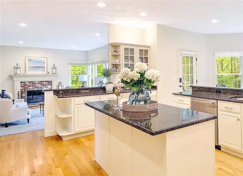 66 Tarklin Rd, Chepachet, RI 02814 photo 12