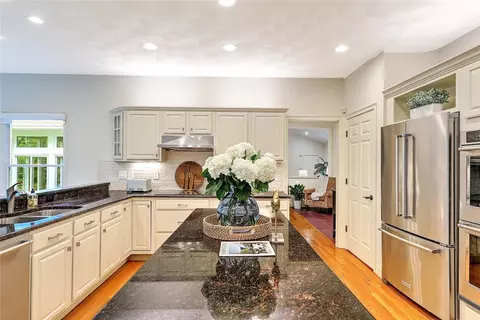 66 Tarklin Rd, Chepachet, RI 02814 photo 11