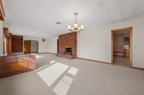 21 Top St, Westerly, RI 02891 photo 8