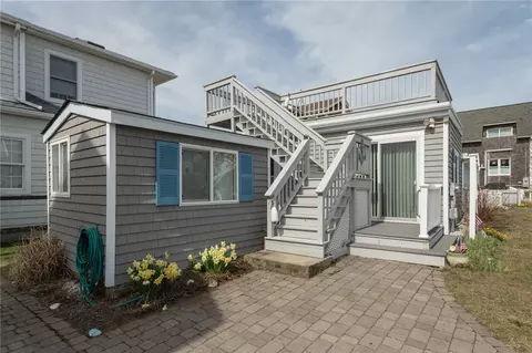 11 Lane Two, Narragansett, RI 02882
