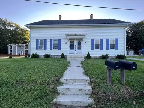 53 Kennedy Ln, Burrillville, RI 02830