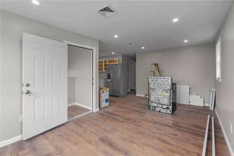 Living - 284 High St, Woonsocket, RI 02895 photo 3 of 4