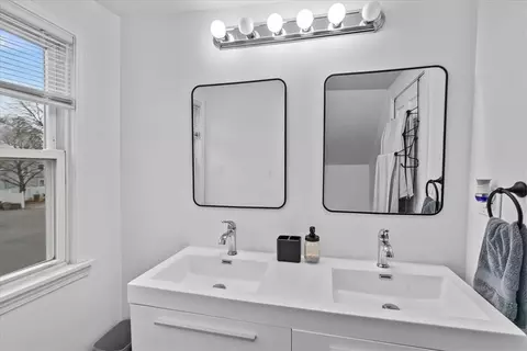 43 Lee St, Johnston, RI 02919 photo 12