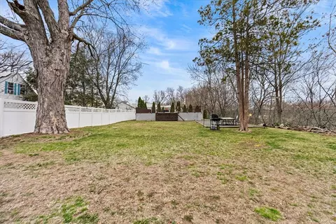 43 Lee St, Johnston, RI 02919 photo 23