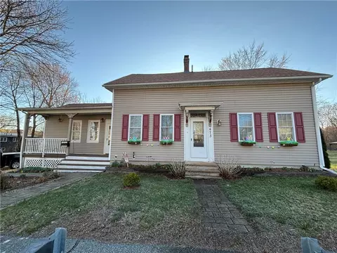 473 Fairview Ave, Coventry, RI 02816