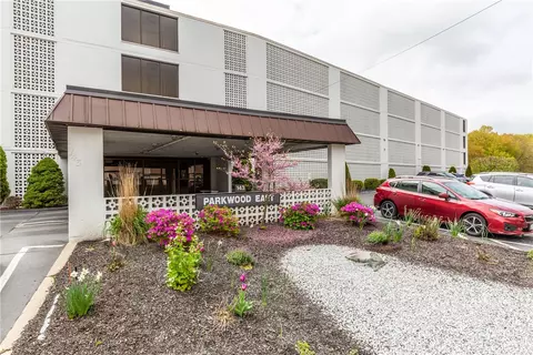143 Hoffman Ave #101, Cranston, RI 02920