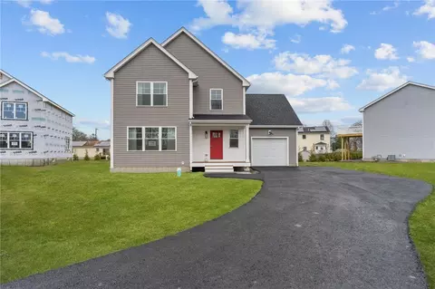 100 Child Ln, Warwick, RI 02886