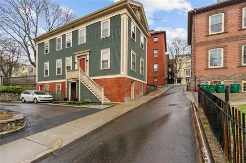48 N Court St #2, Providence, RI 02903