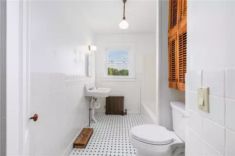 Bath - 24 Clark St, Westerly, RI 02891 photo 2 of 2