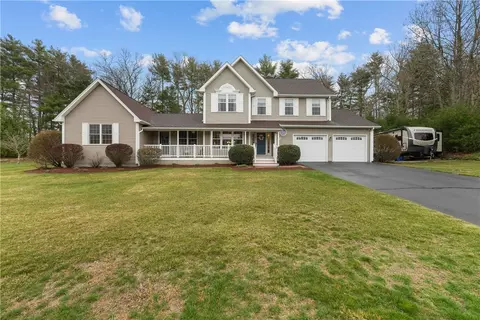 22 Balsam Ln, Smithfield, RI 02917