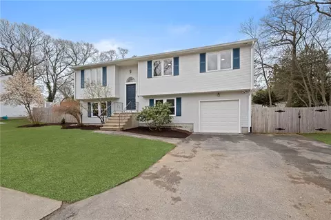 Exterior - 23 Bokar St, Warwick, RI 02886 photo 4 of 9