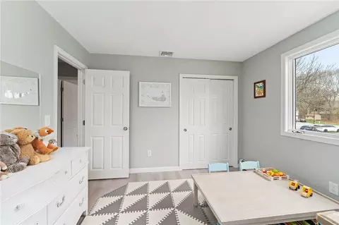 Bedroom - 23 Bokar St, Warwick, RI 02886 photo 6 of 8