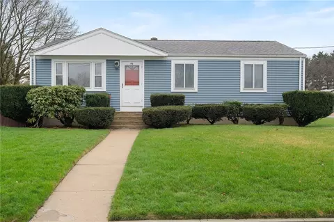90 Waycross Dr, Warwick, RI 02888