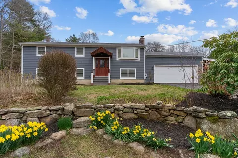 1544 Victory Hwy, Coventry, RI 02827
