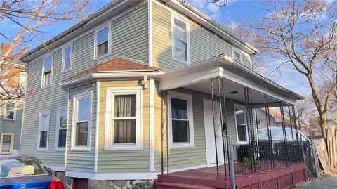 10 Price St, Providence, RI 02907