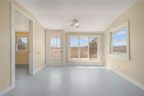 7 Shawmut St, Fairhaven, MA 02719 photo 13