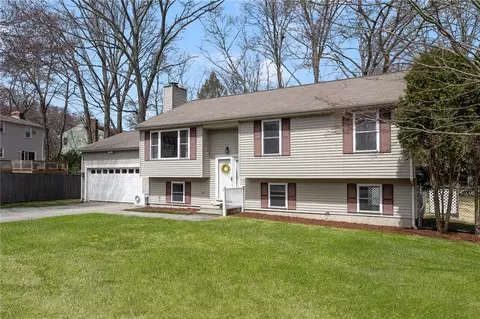 2 Loggers Run, West Warwick, RI 02893