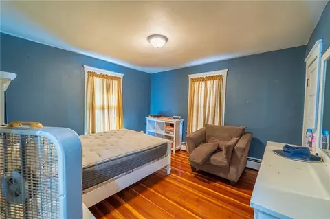 160 Division St, Woonsocket, RI 02895 photo 10