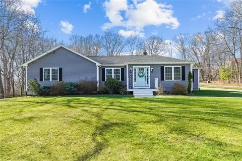 201 Kay St, Cumberland, RI 02864