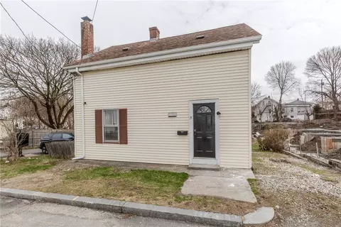 15 Stone St, Providence, RI 02904