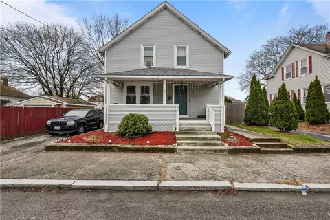 195 Wilmarth Ave, East Providence, RI 02914