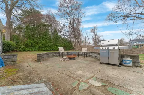 167 Myette St, Woonsocket, RI 02895 photo 28