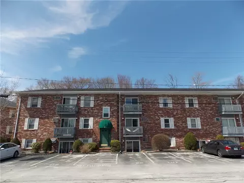 200 Manville Hill Rd #119, Cumberland, RI 02864