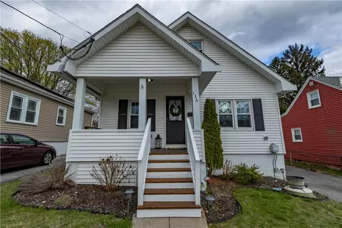 136 Aborn Ave, Warwick, RI 02888